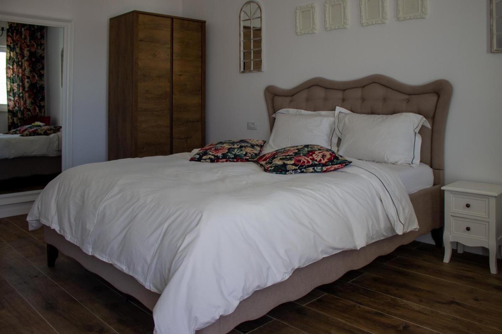 Bed and Breakfast Alma Rezidence Турда Экстерьер фото